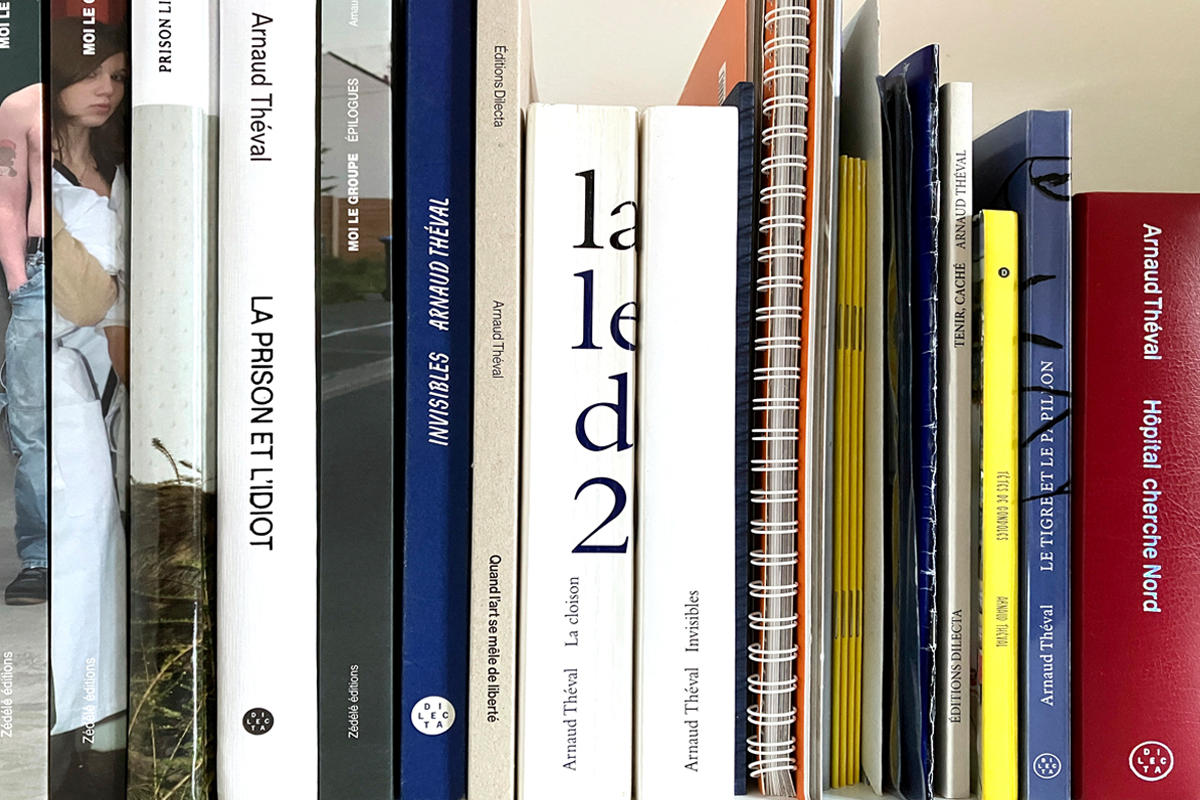 THEVAL BIBLIOTHEQUE