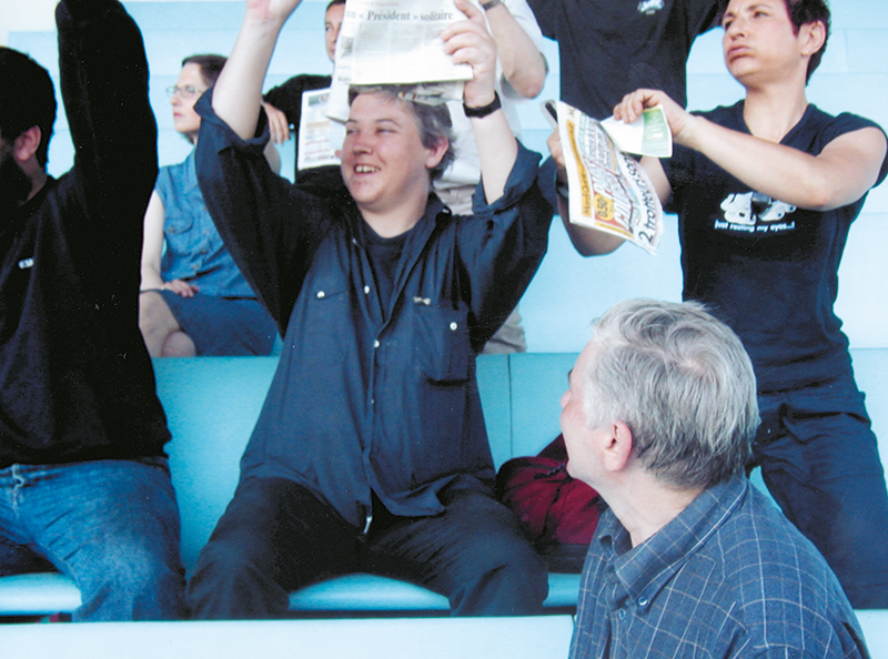 Hostiles (2003) art et psychiatrie, workshop sur les peurs urbaines.