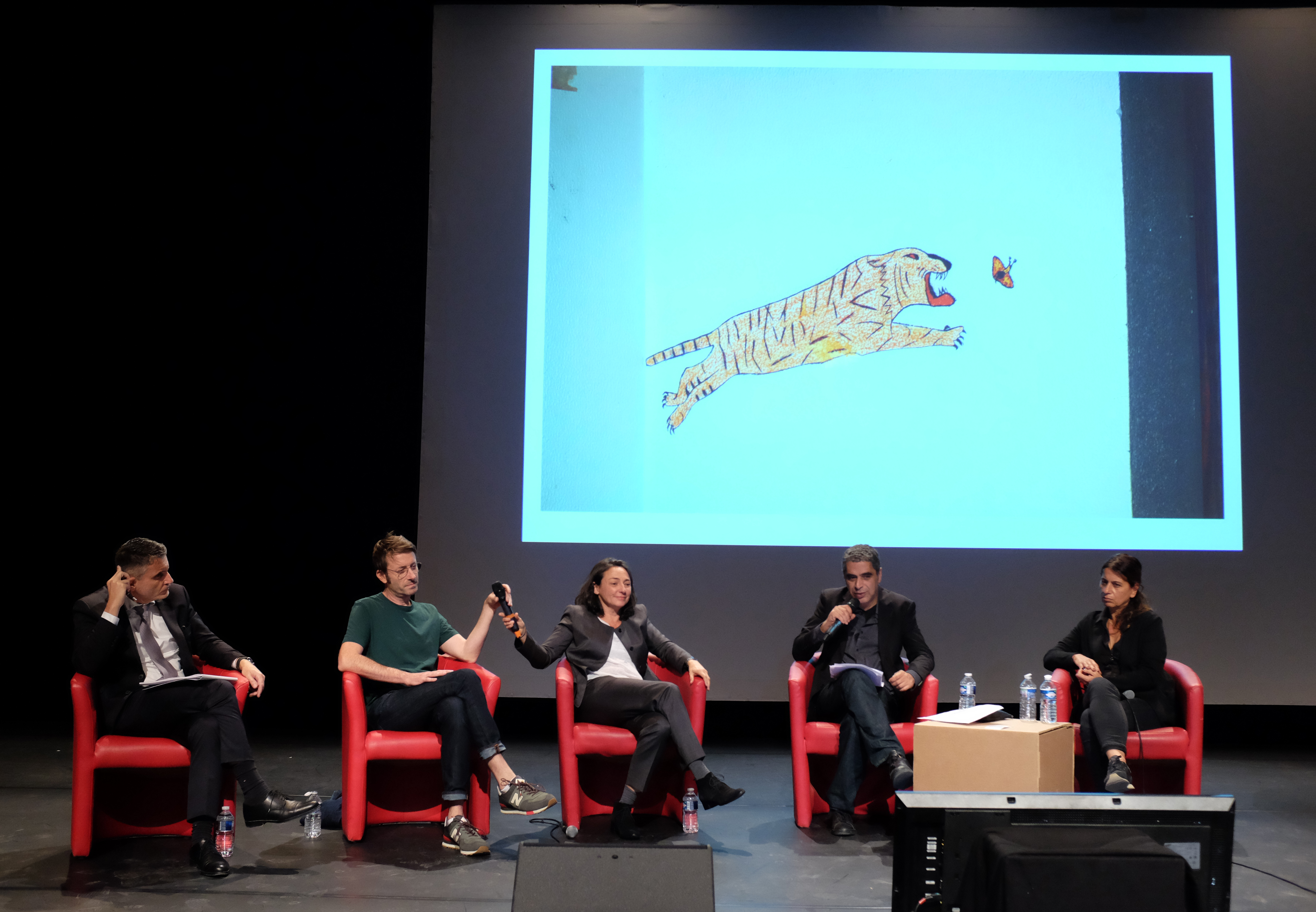 L'art de déconstruire (2019) in Prison miroir, La friche La belle de Mai, Marseille.