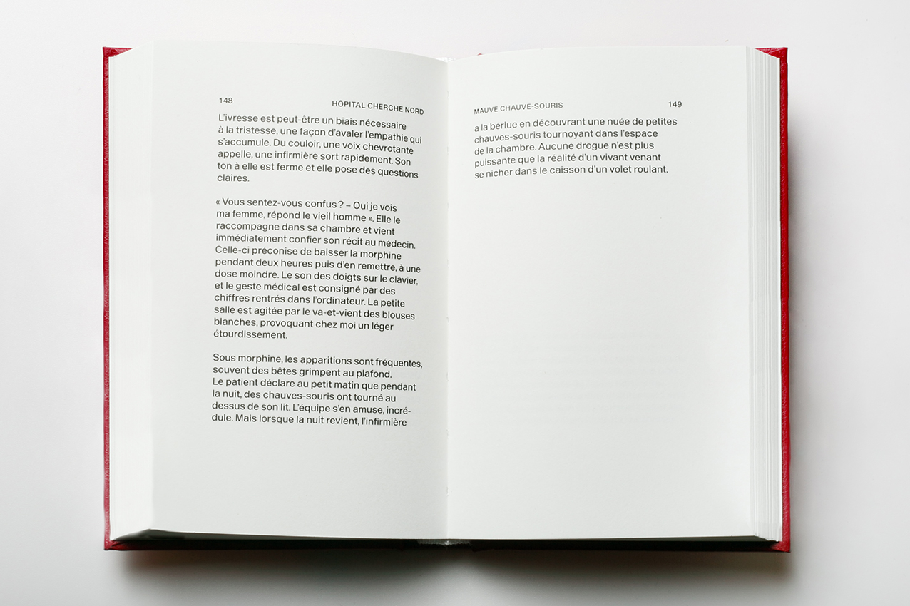 Arnaud Théval "Hôpital cherche Nord" (2021), éditions Dilecta, Paris. DAns le cadre de la résidence à l'Institut de lutte contre le cancer, Bergonié, Bordeaux.