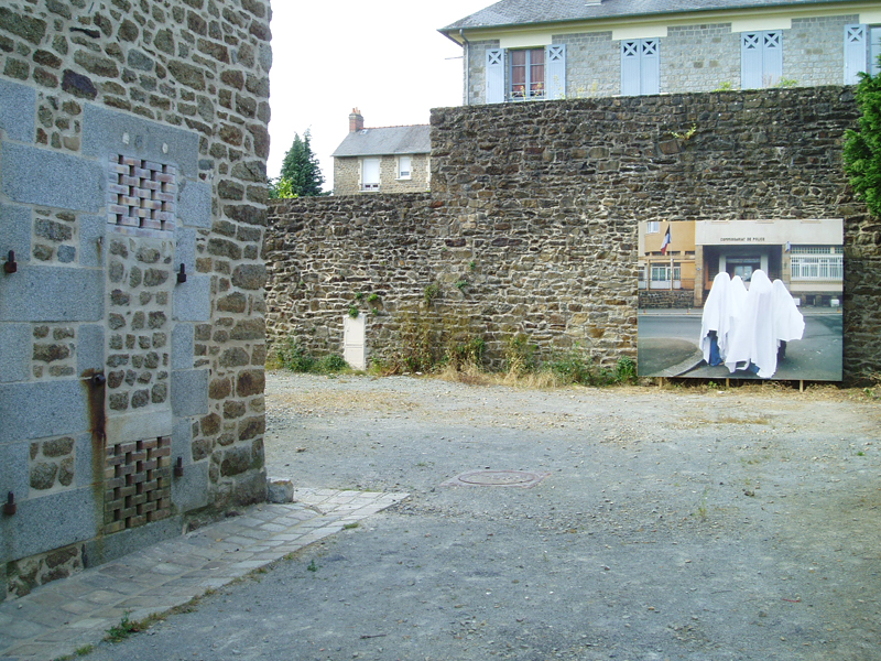 Manifestement (2005), Fougères.