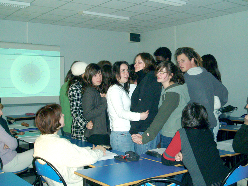 Théval Photo de classe, la salle du conseil (2005)