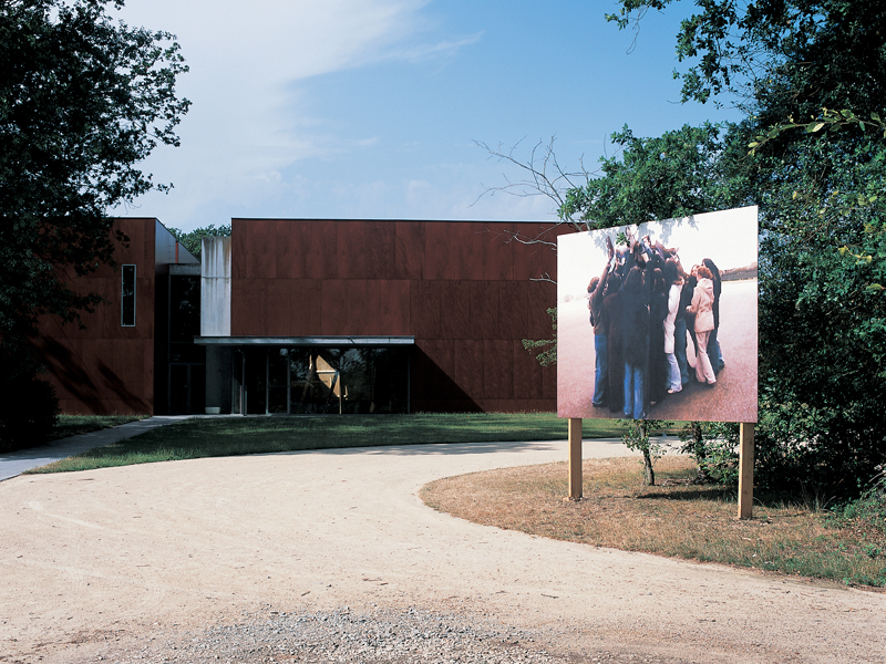 Photo de classes, FRAC Pays de la Loire (2005), vue de l'exposition Stéphane Bellanger.