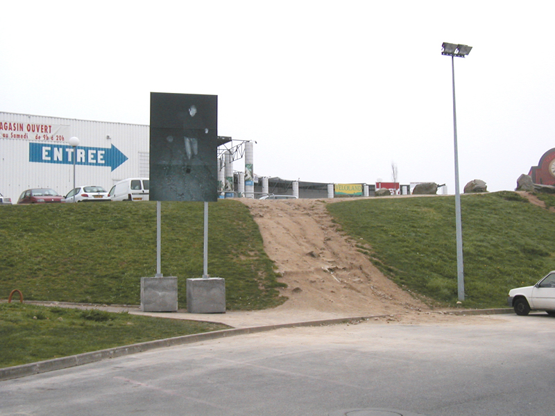 Theval Sous le soleil, ligne de désir (2002) Saint-Herblain