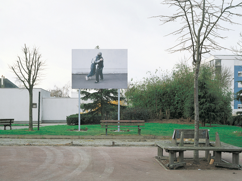 Théval Sous le soleil, les équipes (2002) format . Saint-Herblain.